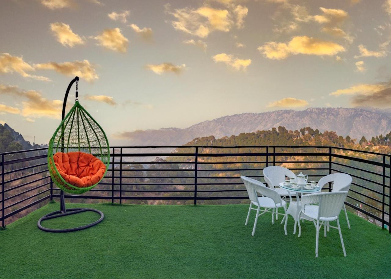 Himalyan Basera I Pvt Balcony I Serviced Apt I By Exotic Stays Kasauli Exterior photo